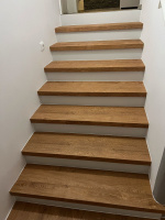  Schody z vinylu Bukoma dub kralovsky